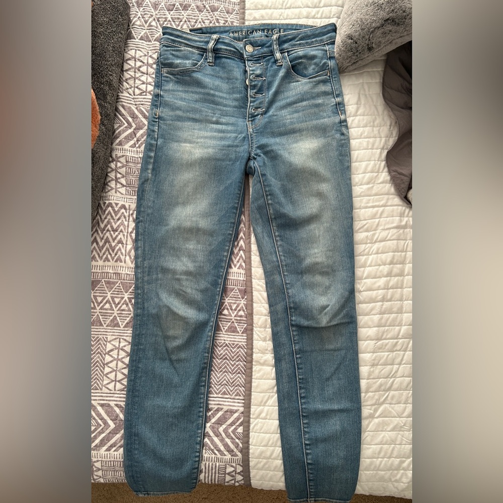 American eagle size 8 euc